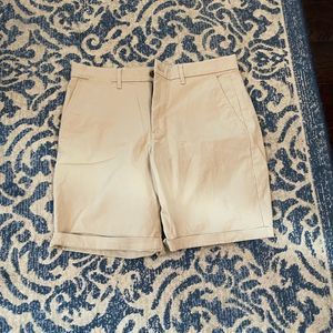 Gap Men’s Khaki Shorts Waist 32 Brand New